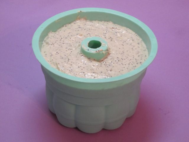 Банановый кекс с маком