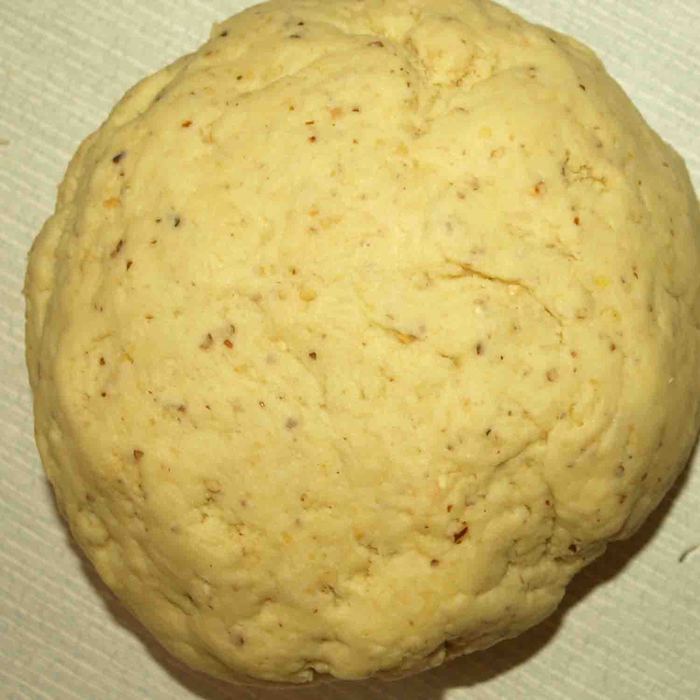 Сырное печенье с миндалем