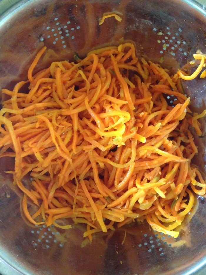 Салат с курицей и морковью по-корейски