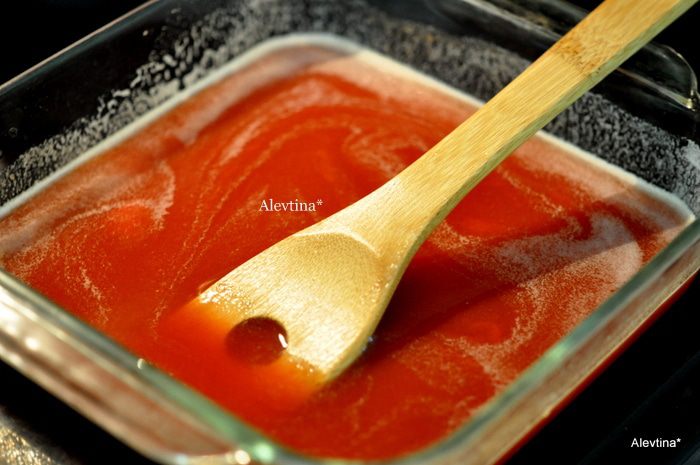 Свиные отбивные в томатном соусе