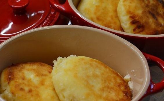 Сырники, запеченные в сметане