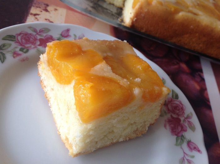 Абрикосовый пирог-перевертыш