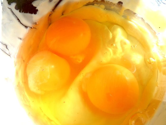 Пирог с капустой и черносливом