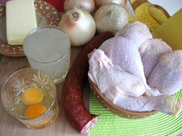  Пирог из нежной курочки с луком и сидром