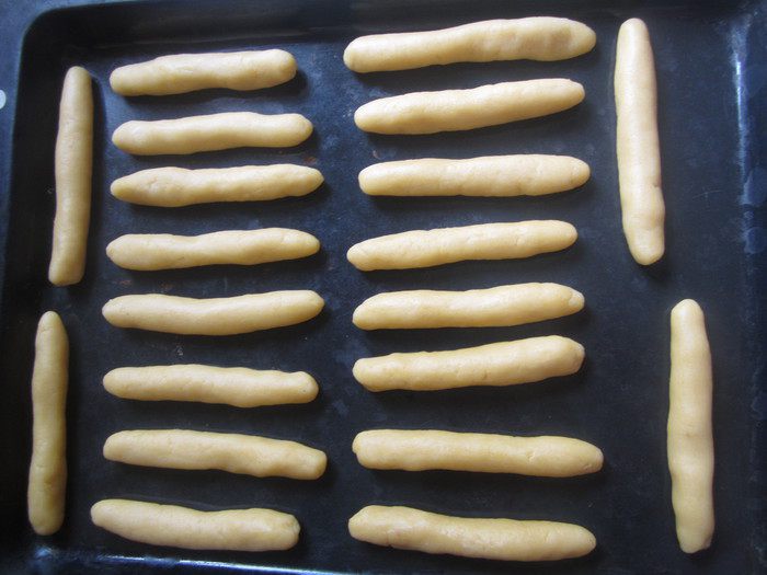 Сырные палочки в кунжуте