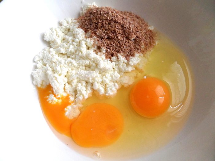 Тирамису на твороге с карамельной прослойкой