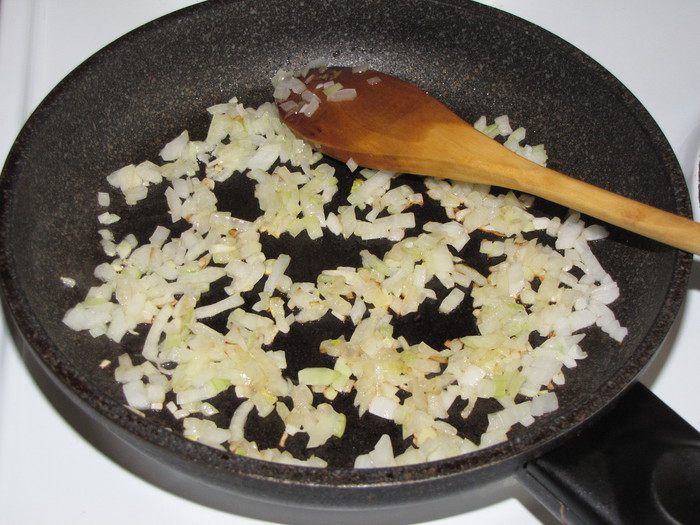 Томатно-сливочный дип с креветками