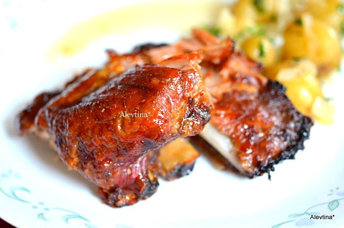 Свиные ребрышки в медовой глазури
