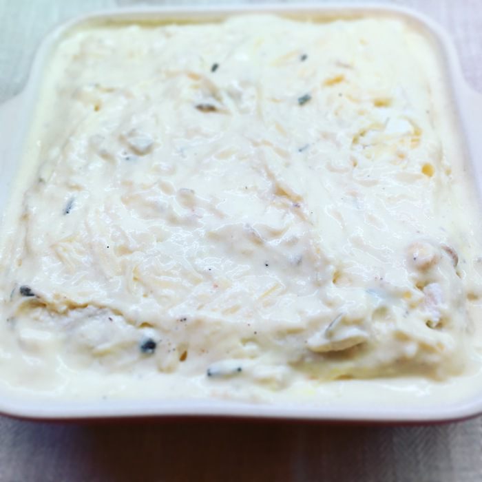 Лазанья с вешенками под соусом бешамель