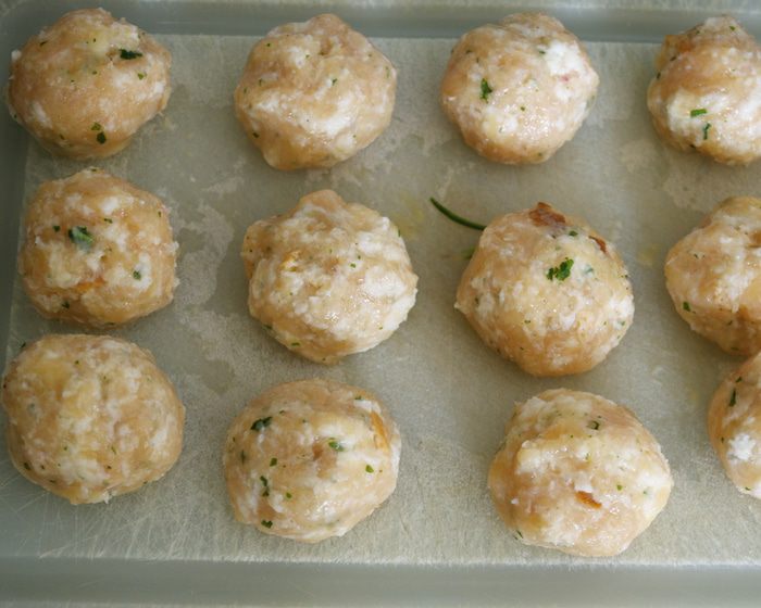 Летние шашлычки с цукини и куриными тефтельками (для Елены Ковач)