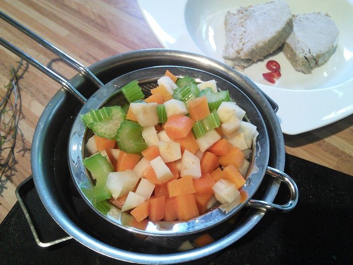 Телячье заливное