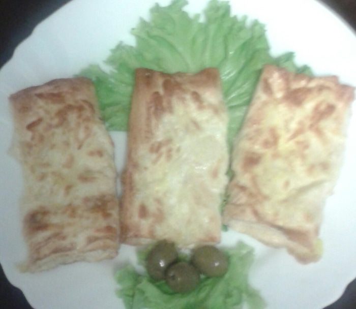 Лаваш под грилем с сырной корочкой