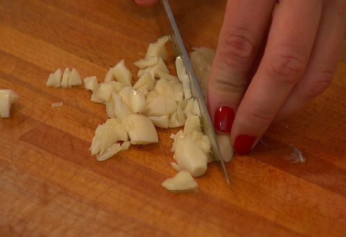 Паста с цукини, пеперончино и мятой