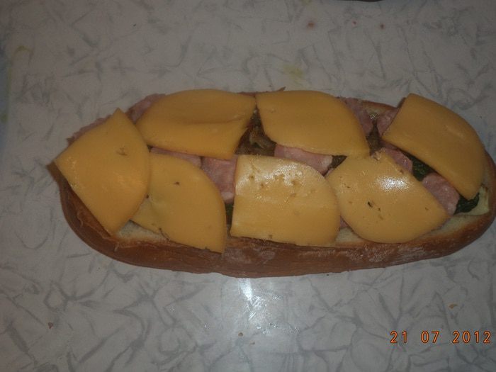 Фаршированный  батон