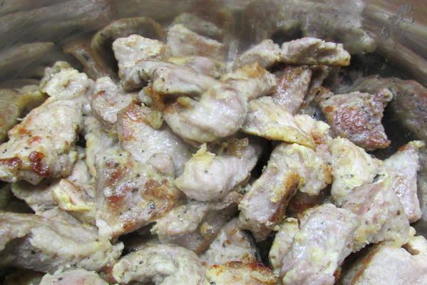 Свинина в имбирной заправке