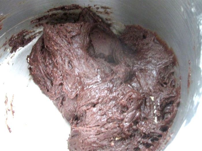 Шоколадный кекс «Любовь дала трещину»