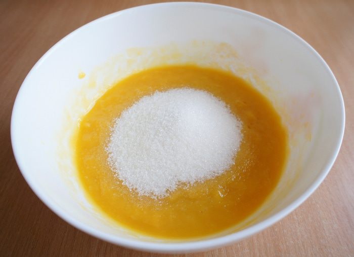 Манговый кекс