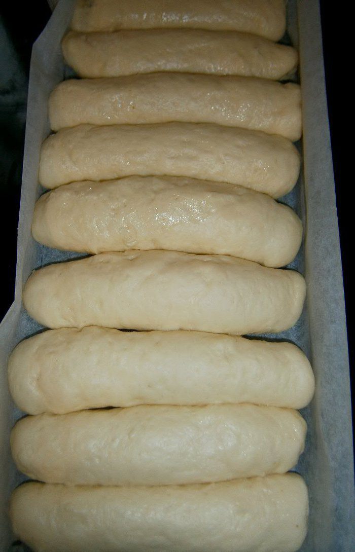 Булочки с заварным кремом и персиком