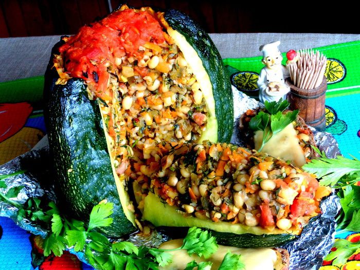 Кабачковая фаршированная &amp;quot;бомба&amp;quot;