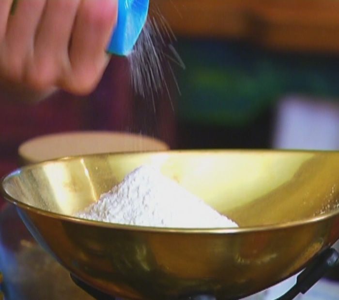 Ореховый пирог с апельсиновым сиропом