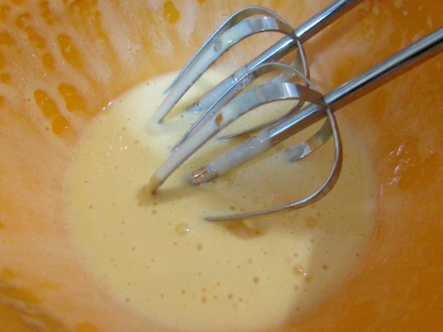 Мятное мороженое с кусочками шоколада