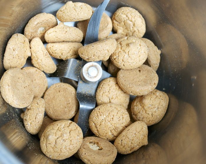 Открытый пирог с кремом франжипан (Crostata con crema Frangipane)