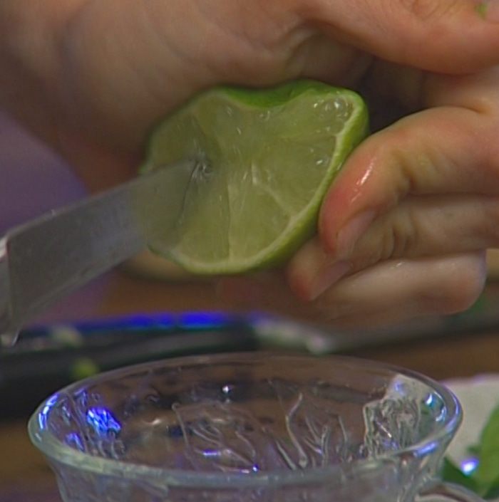 Салат из красной капусты с индейкой