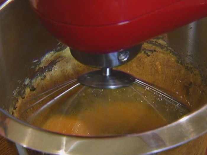 Ореховый пирог с апельсиновым сиропом