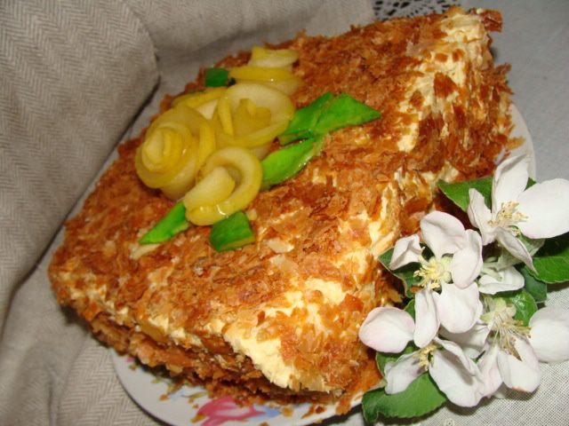 Мини-торт &amp;quot;Яблоневый цвет&amp;quot; + рецепт слоеного бездрожжевого теста