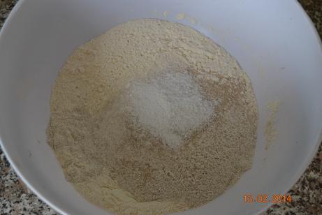 Булочки с творогом и запеченным сладким перцем