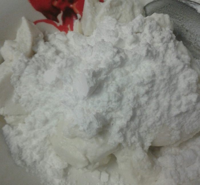 Блинчики с рикоттой и клубникой