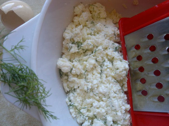 Сырные пирожочки (τυροπιτάκια)