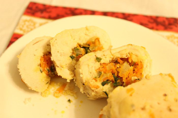 Сочные рулетики из куриных грудок