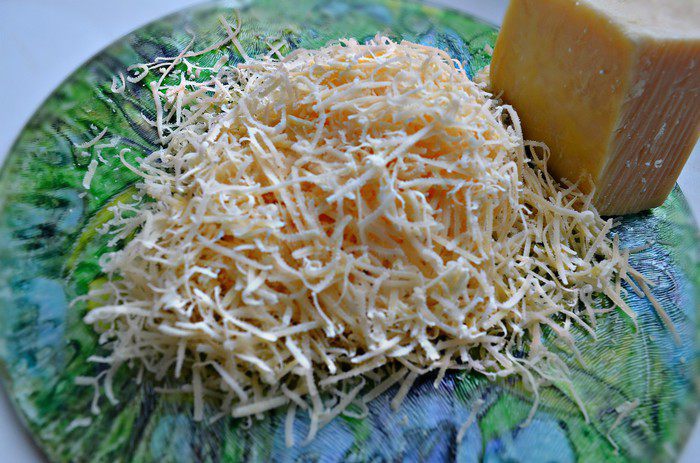 Запеченные фаршированные шампиньоны