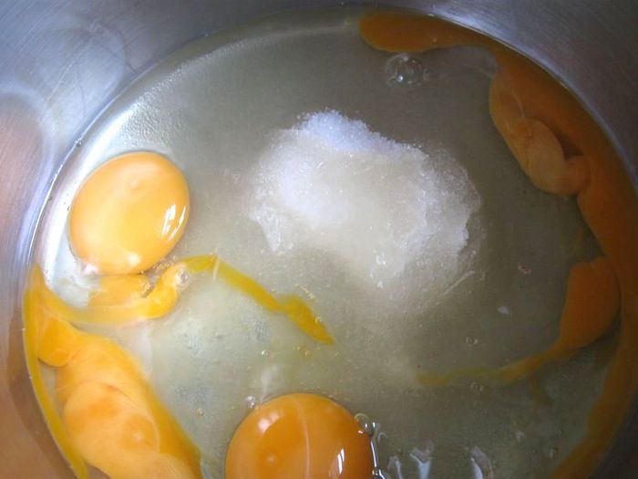 Флоньярд со сливами