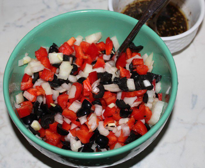 Запеченный фаршированный сибас