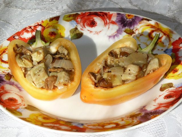 Меланзана кон фунги