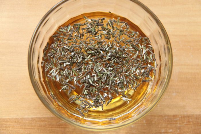 Яблочный хлеб с розмарином