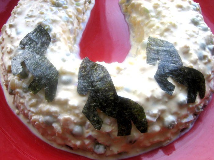 Салат &amp;quot;Подкова на счастье&amp;quot;