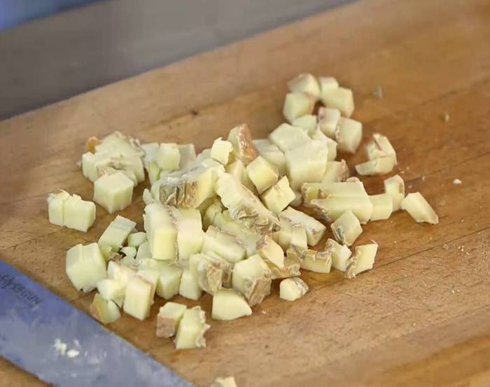 Паста с радиккио, орехами и сыром 