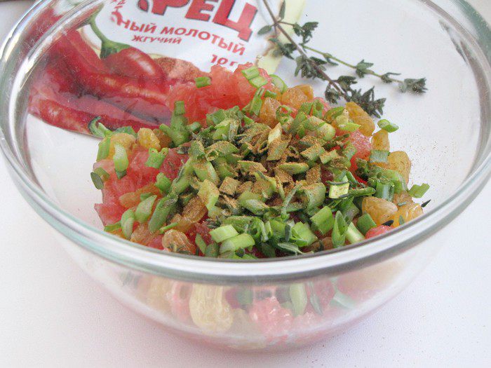 Филе белой рыбы с грейпфрутовой сальсой