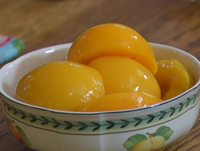 Персиковый крамбл 