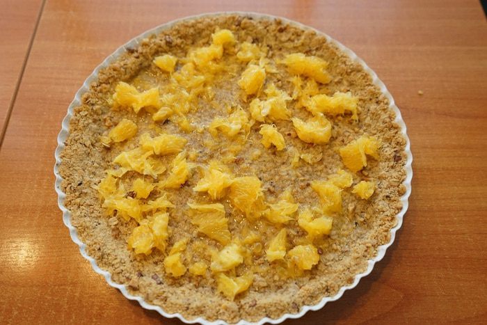 Тыквенный тарт с апельсином на ореховом тесте