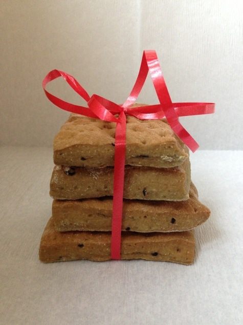 Коржики на сыворотке с вареньем