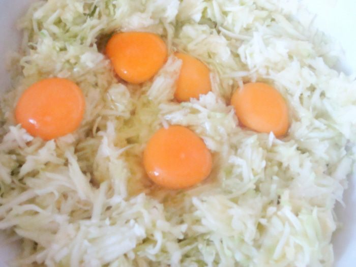 Экономичные котлеты с оригинальным вкусом