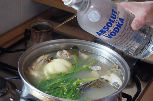 Сборная уха из сома и ерша-носаря