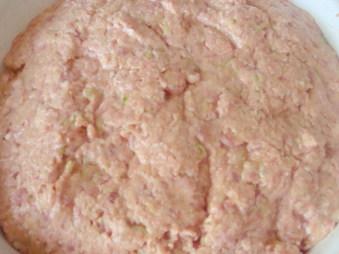 Экономичные котлеты с оригинальным вкусом