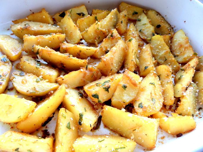 Запеченный картофель со специями