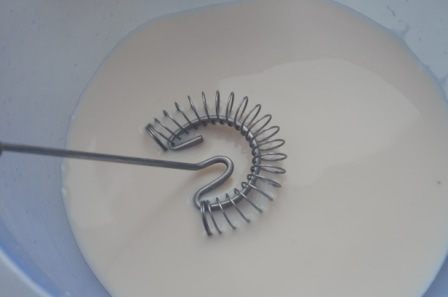 Плетенка с капустой, яйцом и красным луком