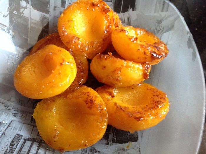 Свинина с соусом из черной смородины